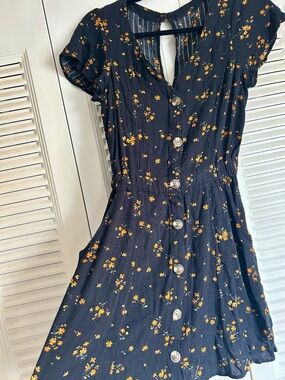 American Eagle Black Floral Button Front Mini Dress XS Short Sleeve V-Necklaces